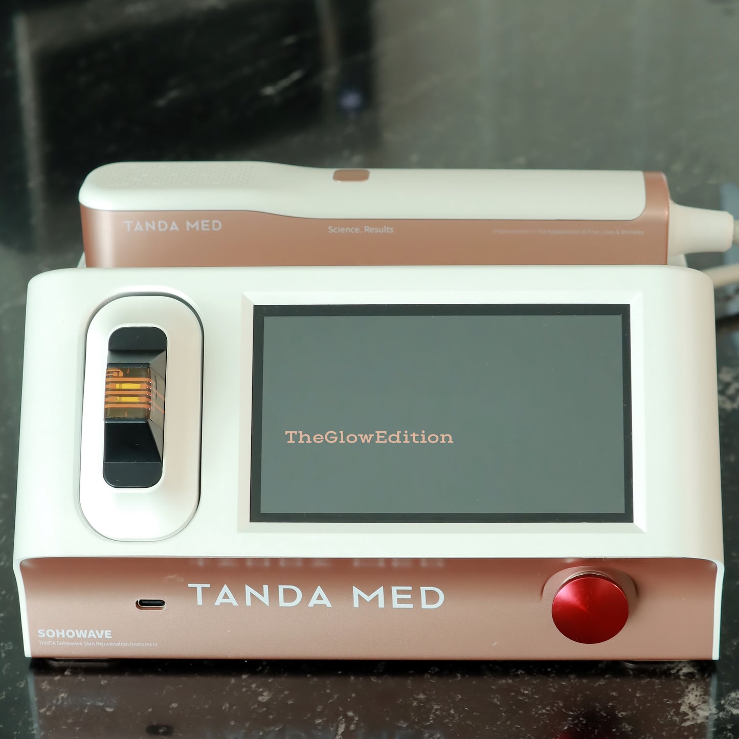 TANDA Beauty SoHowave Set| Professional Home Device for Facial Lifting & Firming